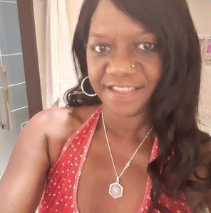 Meet your Posher, Faye